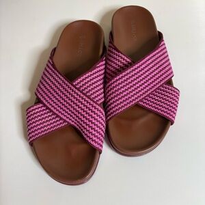 Rothy’s weekend slide in sangria stripe size 9 US